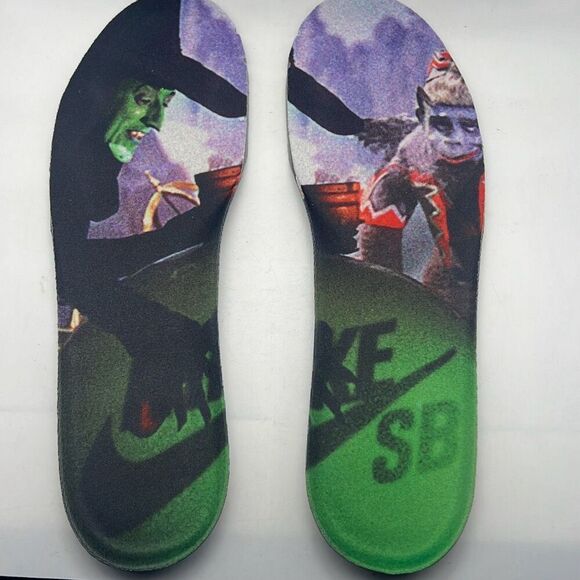 Nike SB x‎ The Wizard of Oz Dunk Low Poppy Field FZ1291 600 Limited Men 10.5 NWB - Picture 9 of 14